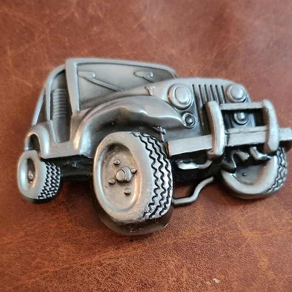 Silver Jeep Belt Buckle, New - Picture 1 of 4